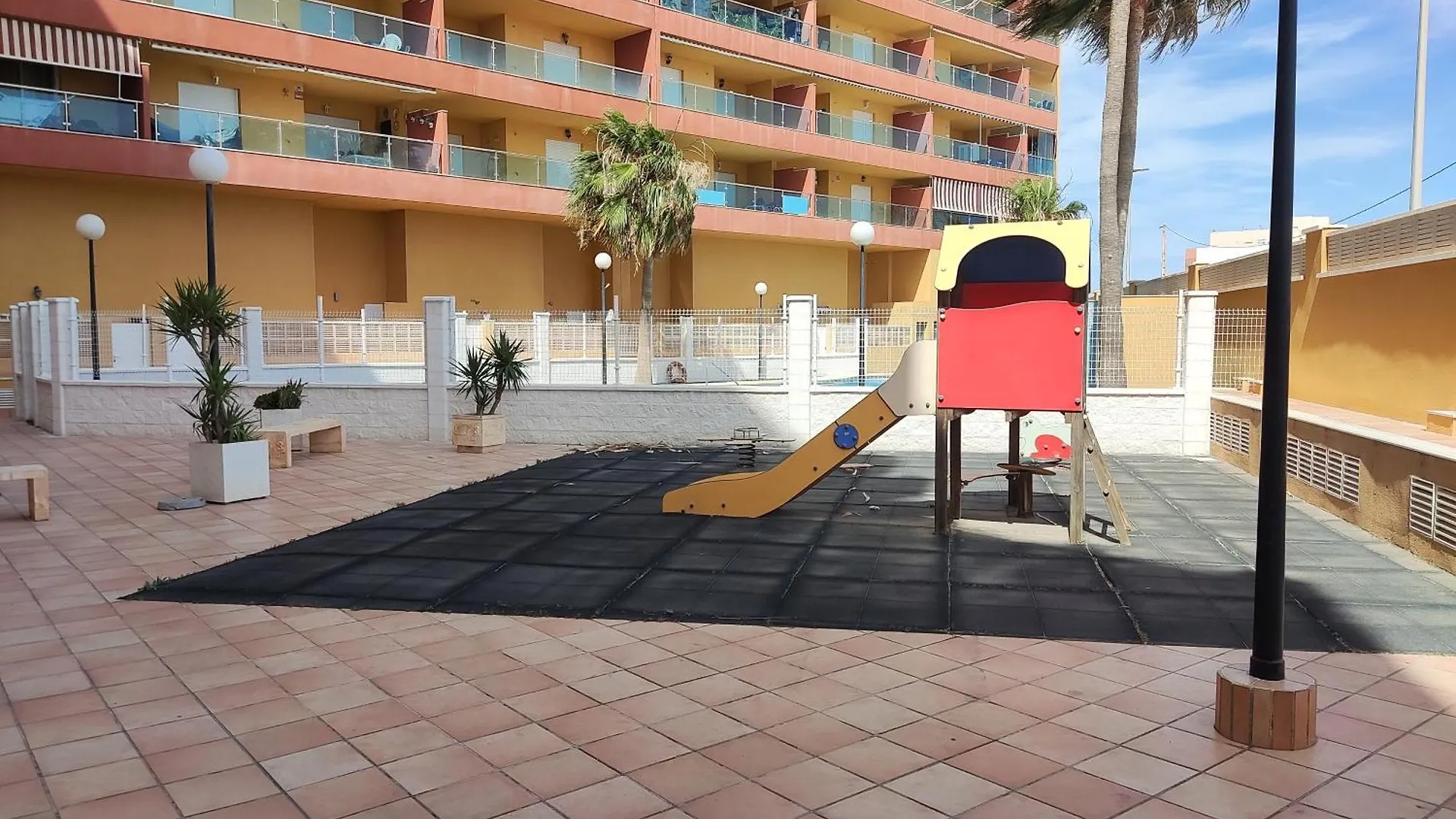 דירות רוקאוטס דה מר Piso Bajo Santa Ana